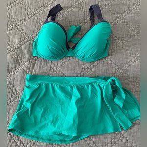Tommy Bahama 2 piece swimsuit